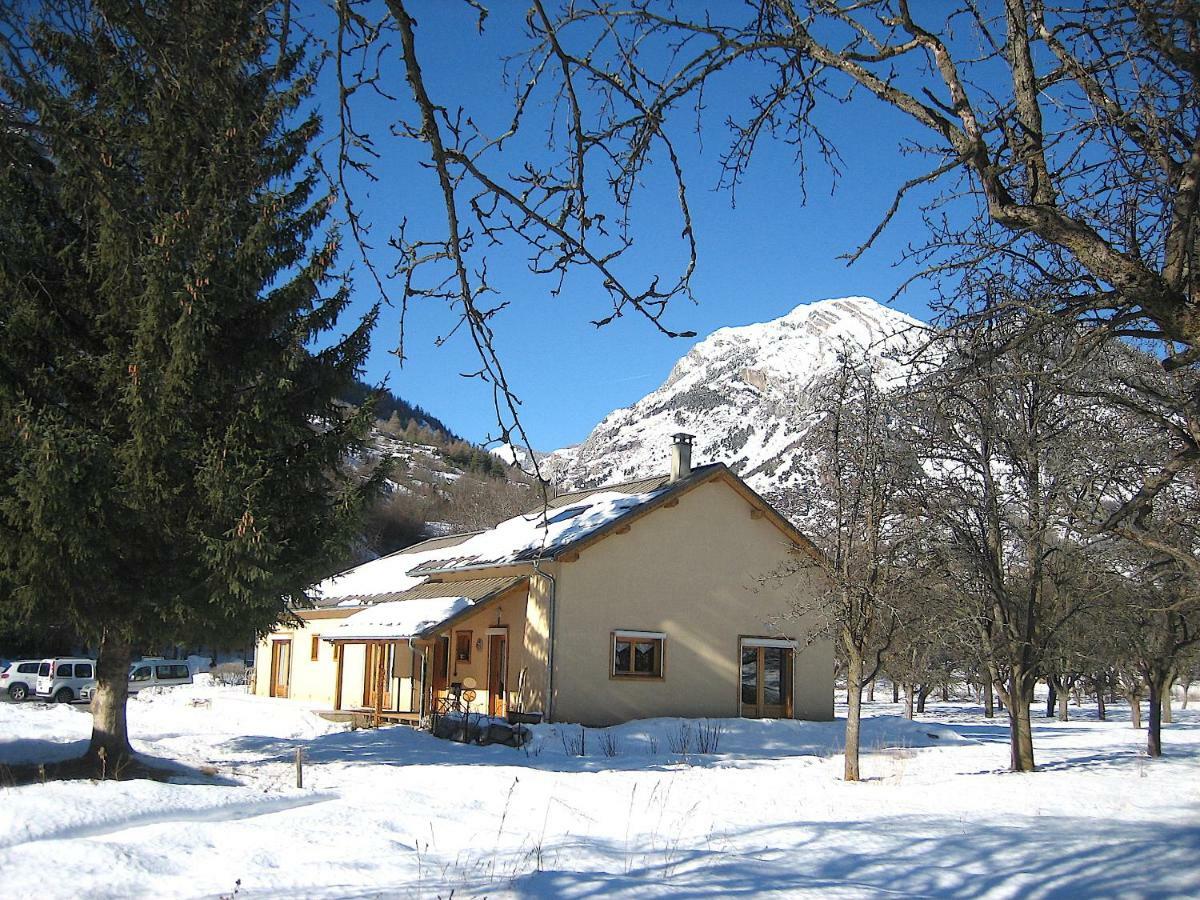 皮埃尔奥朗住宿加早餐旅馆 LʼArgentière-la-Bessée 外观 照片