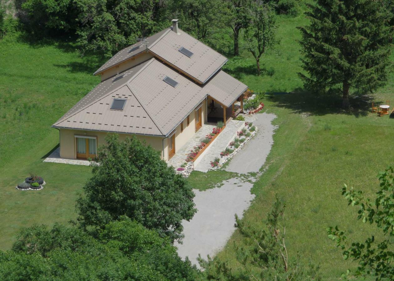 皮埃尔奥朗住宿加早餐旅馆 LʼArgentière-la-Bessée 外观 照片