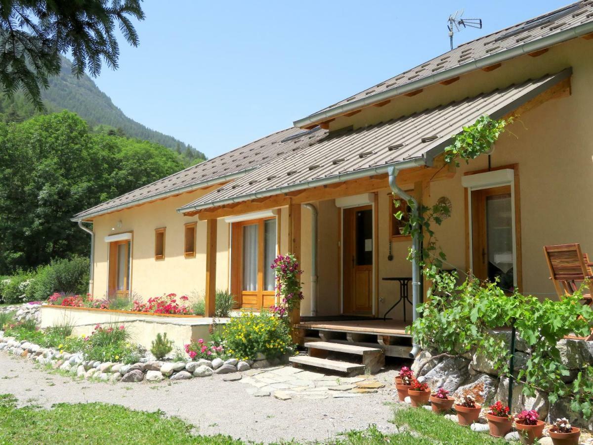 皮埃尔奥朗住宿加早餐旅馆 LʼArgentière-la-Bessée 外观 照片