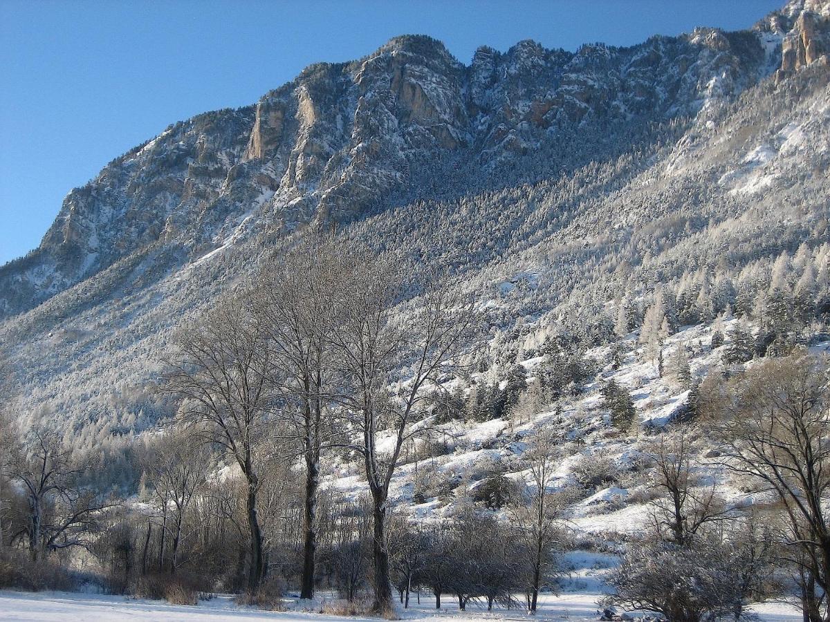 皮埃尔奥朗住宿加早餐旅馆 LʼArgentière-la-Bessée 客房 照片